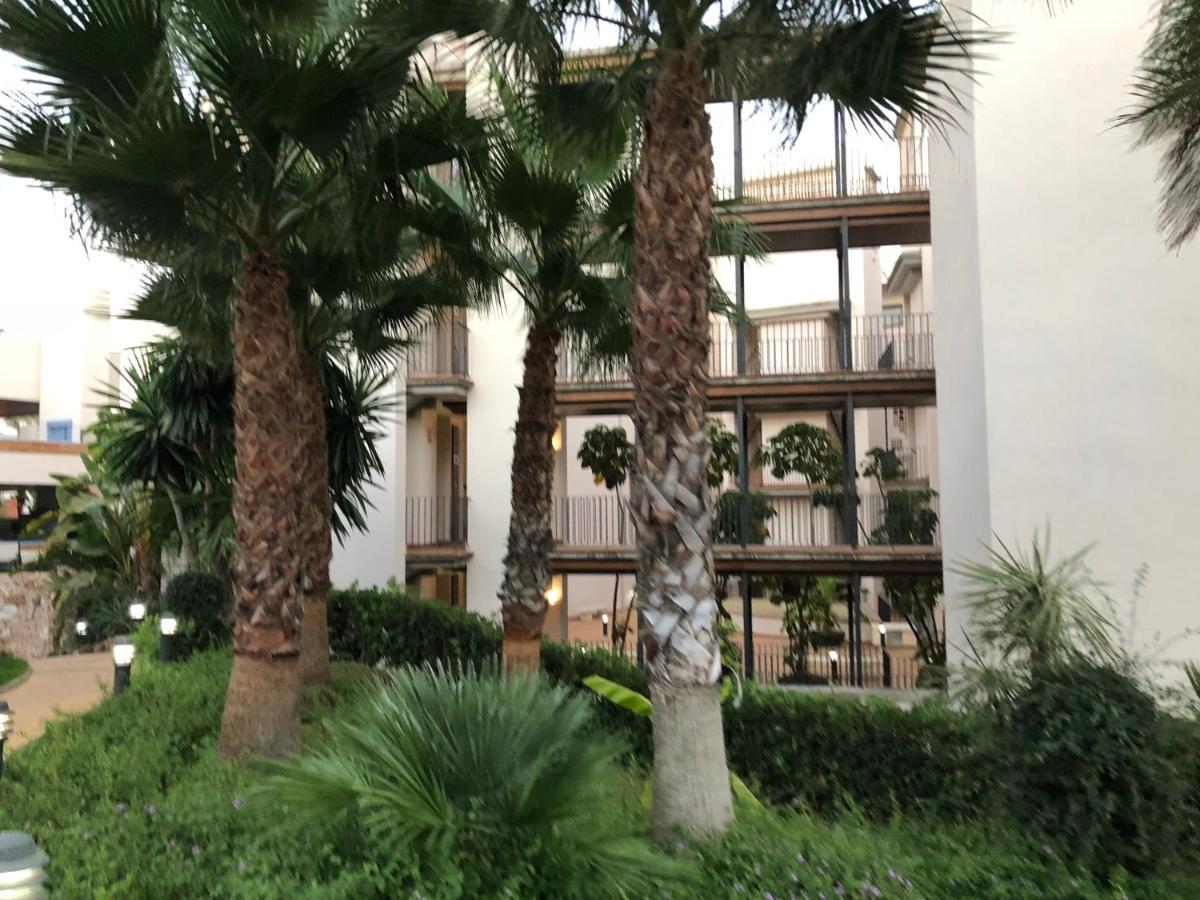 Bahia De La Plata Apartment Estepona Exterior photo